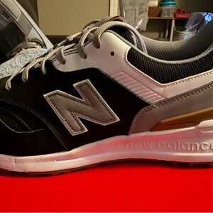 NWT New Balance Men's Black, Gray, and White NDurance Golf Shoes